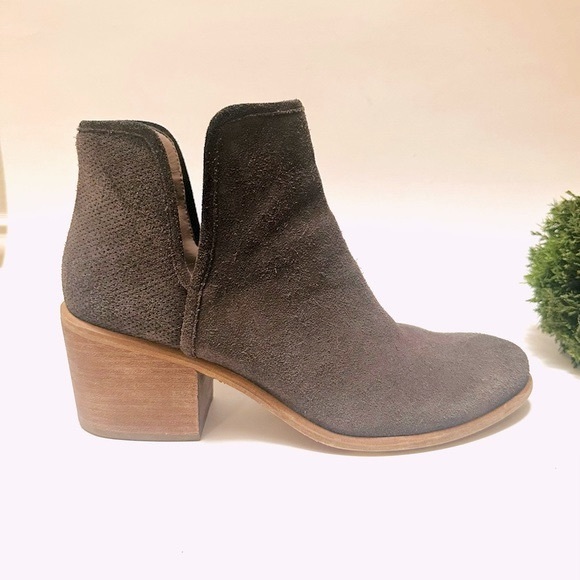Hinge Suede Booties - Picture 2 of 9